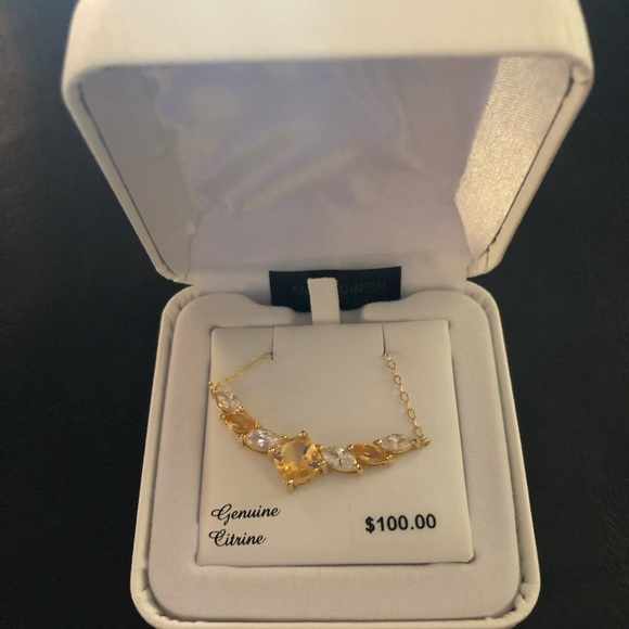 November Birthdays!!🎂 Citrine and CZ necklace - Picture 2 of 3